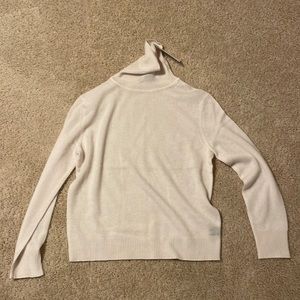 NWT 360 Cashmere sweater